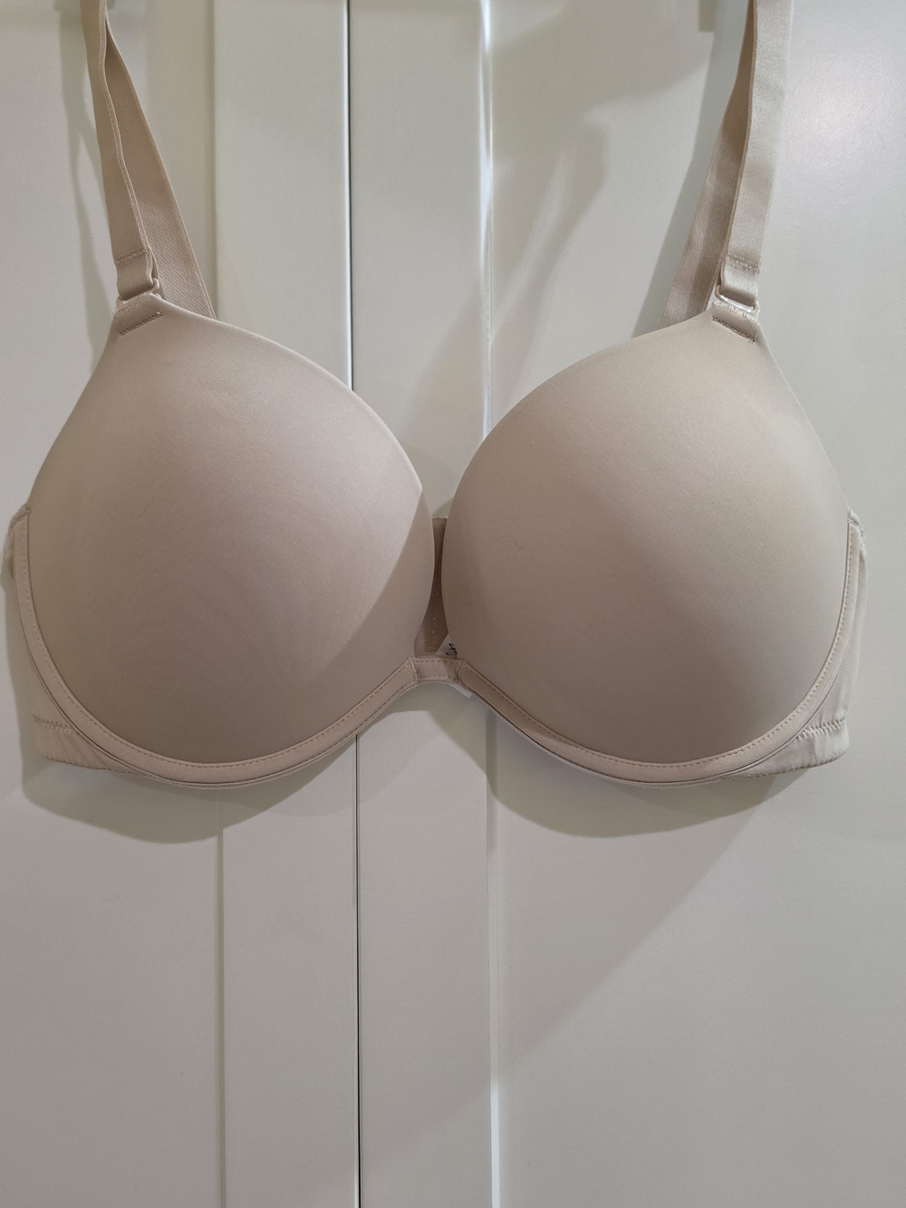 Everyday Smooth Molded Bra in Light Beige